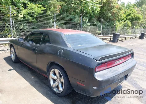 2013 Dodge Challenger Sxt Plus из США, поврежденный, VIN 2C3CDYAG1DH500606